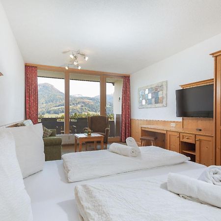 Appartement Predigstuhlblick Mit Indoorpool Und Sauna Bad Goisern Exterior foto